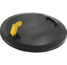 Rund svart plastplatta från Wolfcraft med gul klämspak, fast handtag, cirkulära markeringar och Wolfcraft Logo.