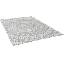 Rektangulär utomhusmatta med grått och vitt cirkelformat mandalamönster och vävd struktur.