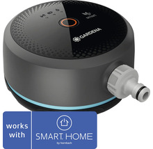 Gardena smart Water Control för bevattningsstyrning i trädgården med Gardena Logo och Smart Home by Hornbach Logo.