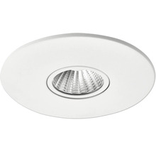Rund infälld spotlight med strukturerad reflektor för takmontering.