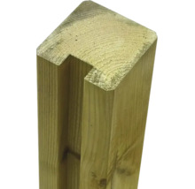 Trästolpe med integrerat spår för staketbygge av naturträ.