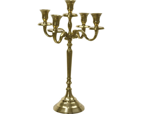 Femarmad ljusstake av mässing med svängda armar och klassisk design.