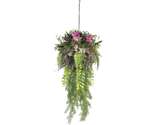 Konstgjord hängväxt med rosa blommor, ormbunkar och gröna rankor på en svart metallkedja.