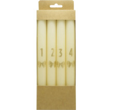 Adventsljus i 4-pack med siffrorna 1 till 4 och rosettmotiv i kartongförpackning.