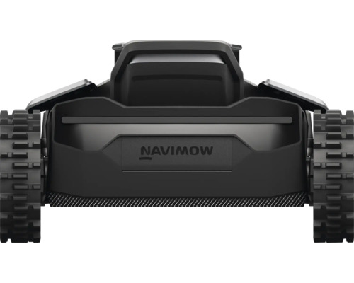 Robotgräsklippare Navimow i svart med grovmönstrade bakhjul och Navimow-logotyp, baksida.