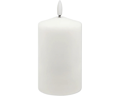 Vitt LED-blockljus med konstgjord flamma av plast.