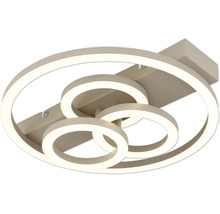 Modern LED-taklampa med fyra överlappande ringar och rektangulärt fäste.