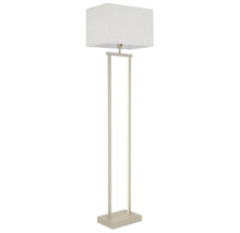 Modern golvlampa med rektangulär textilskärm, metallram och integrerad LED-list.