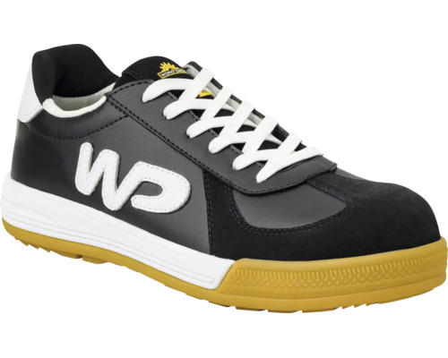 Workpower skyddssko i sneaker-stil, lågsko av svart läder och syntet med vita skosnören.
