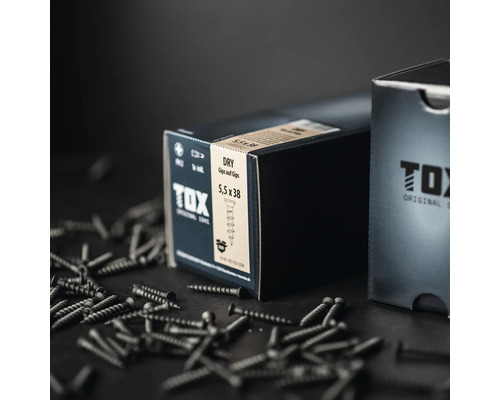 Tox Dry gips på gips gipsskruv 5,5 gånger 38 millimeter i en produktförpackning med skruvar på ytan.