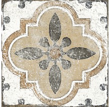 Dekorativ platta med ornamentalt mönster