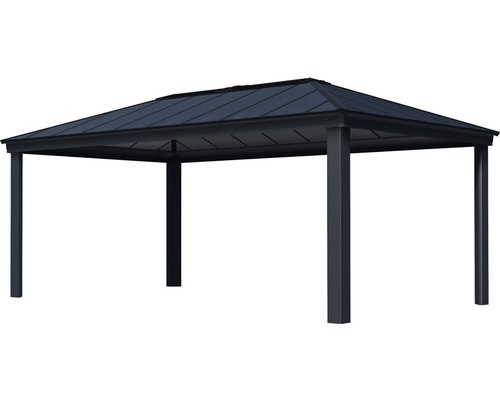 Paviljong med tak och fyra stolpar