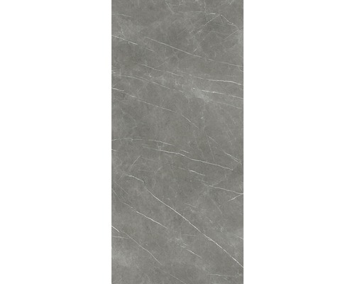 Grått golvkakel med marmorlook