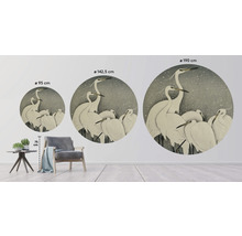 Väggdekoration med hägermotiv i tre olika storlekar, 95 centimeter i diameter, 142,5 centimeter i diameter och 190 centimeter i diameter