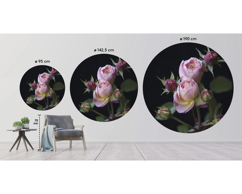 Illustration av tre väggdekorationer med rosmotiv i olika storlekar