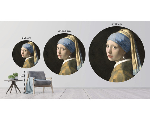 Väggdekal med målningen ''Flicka med pärlörhänge'' i olika storlekar i en rumsvy