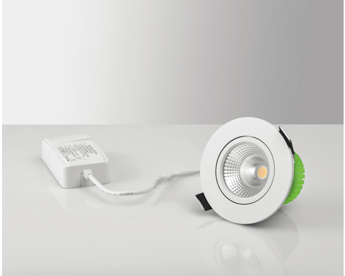 Infälld lampa med drivdon