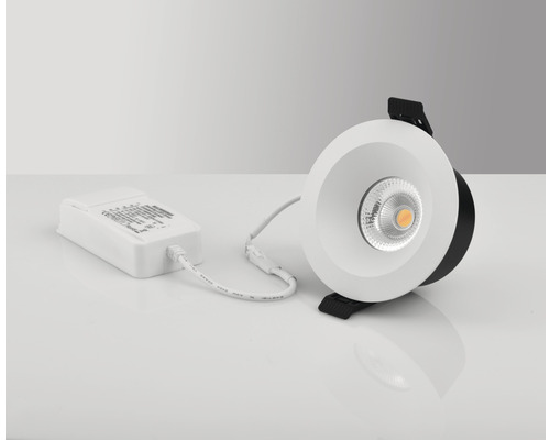 Infälld spotlight med elektronisk ballast