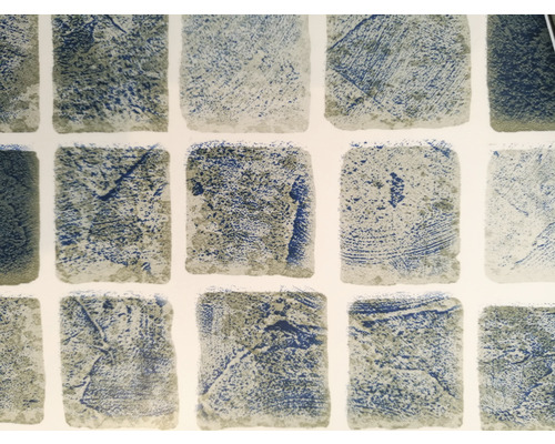 Tapet med kvadratiskt mönster