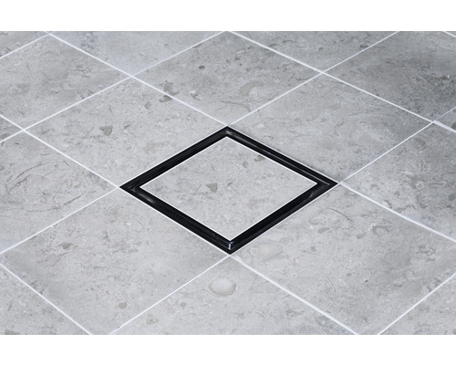 Golvplattor med fyrkantigt avlopp