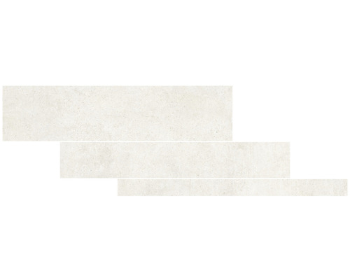 Tre ljusa keramiska plattor i liggande format