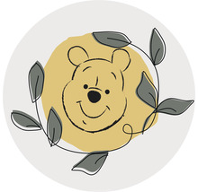 Illustration av Nalle Puh med löv på cirkulär bakgrund