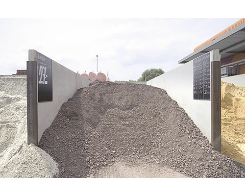 Lager för bulkmaterial med olika material som grus och sand