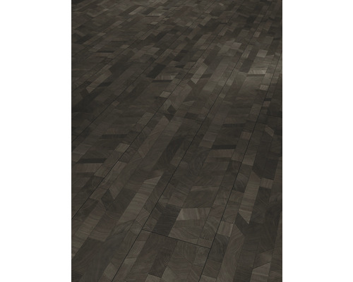 Mörkt träparkettgolv