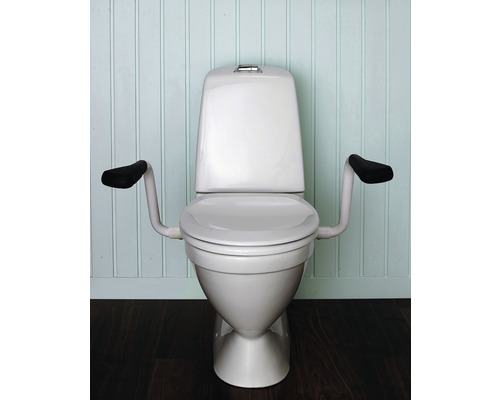 Toalett med stödhandtag för ökad säkerhet