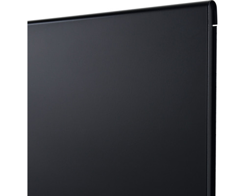 Närbild av ett svart radiatorskydd