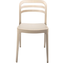 Stol med ryggstöd och fyra ben