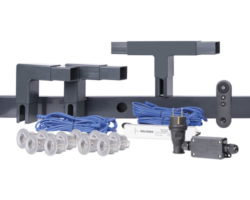 Komponenter för ett belysningssystem med LED-lampor, transformator, anslutningskablar och fjärrkontroll