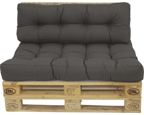 Grå pallkudde med ryggstöd på en träpall