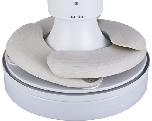 Takfläkt med blad med trädekor