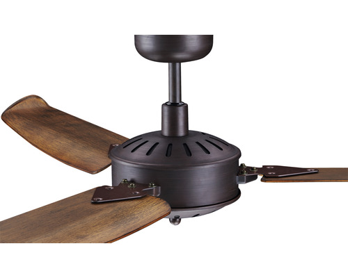 Takfläkt med träblad