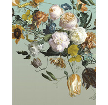 Bild av ett blomsterarrangemang med olika blommor