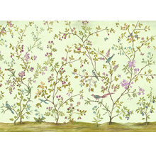 Tapet med träd, blommor, bär och fåglar