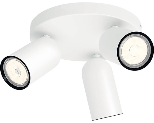 Taklampa med tre spotlights