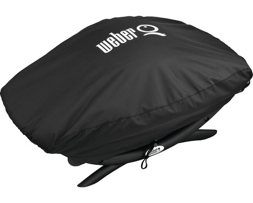 Weber grill med svart skyddshölje och Weber logotyp