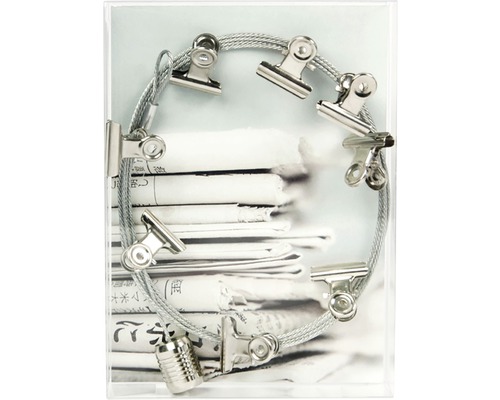 Fotoram med klämmor på ett snöre