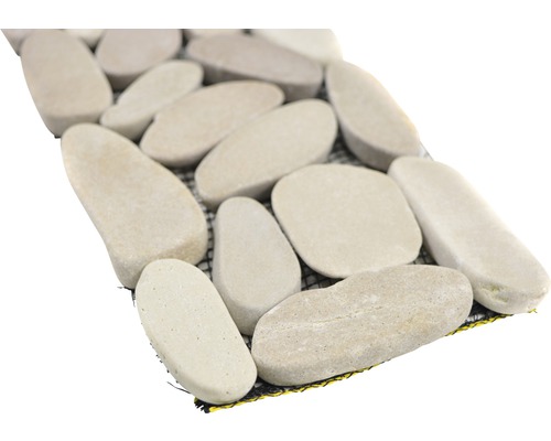 Mosaikmatta med småsten