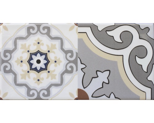 Dekorativ platta med blommönster för vägg- och golvdesign