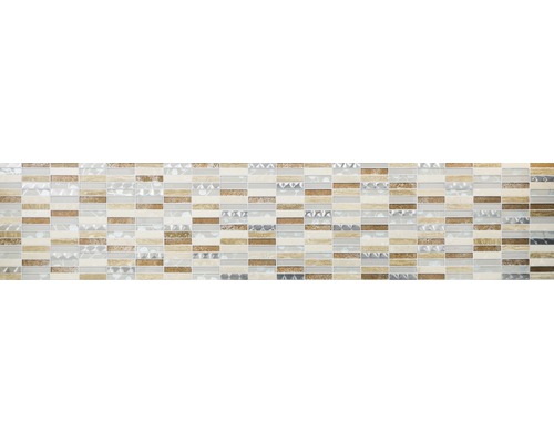 Mosaikplattor av glas och natursten