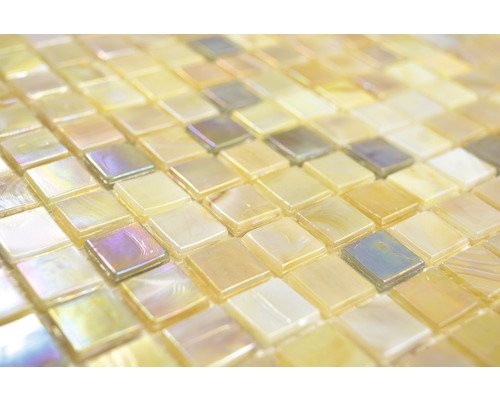 Närbild av mosaikplattor