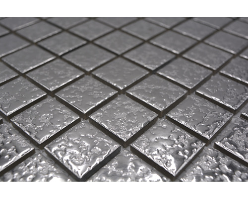 Fyrkantiga mosaikplattor av metall
