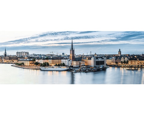 Panoramavy över Stockholm med byggnader och vatten