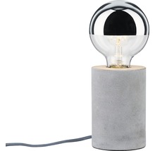 Dekorativ bordslampa med betongfot och spegelglödlampa