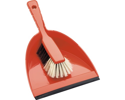 Sopset med handborste och skyffel