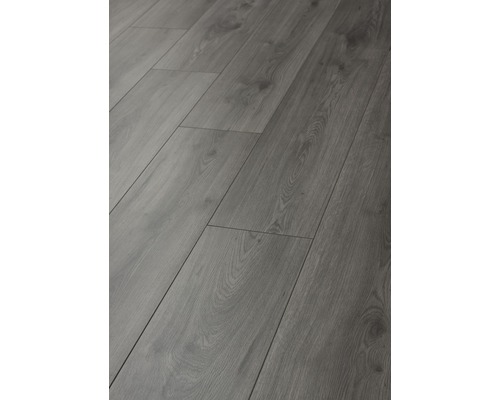 Närbild av laminatgolv