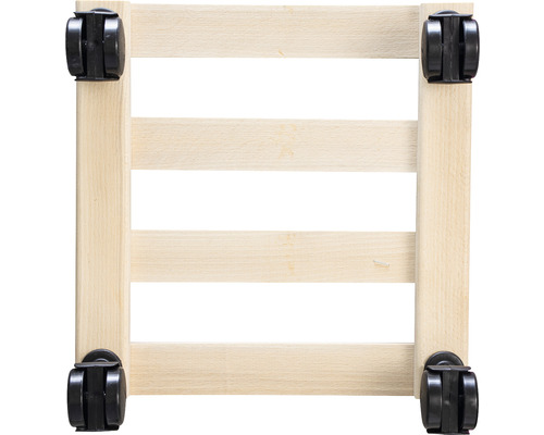 Rullvagn av trä med fyra hjul